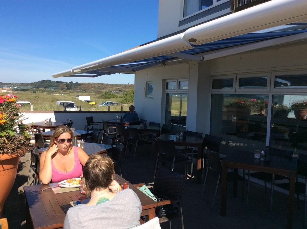Discovery Bay St Ouen's Exterior foto